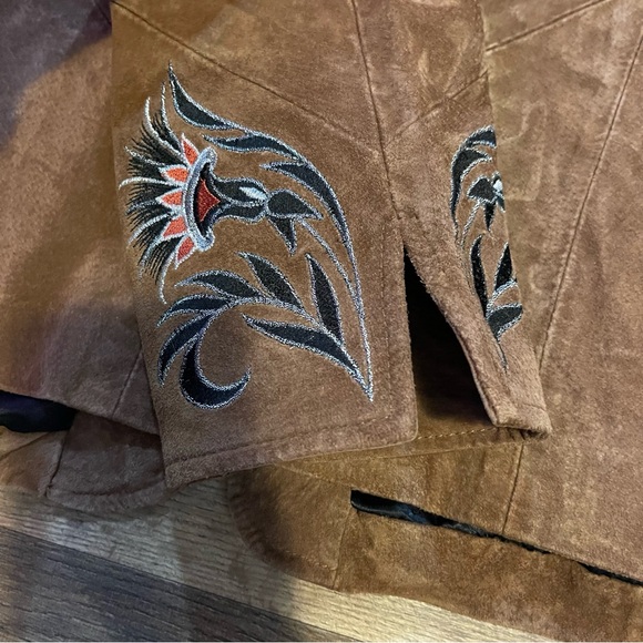 Vintage | Bob Mackie | Wearable Art Brown Embroidered Suede Jacket - Picture 7 of 13